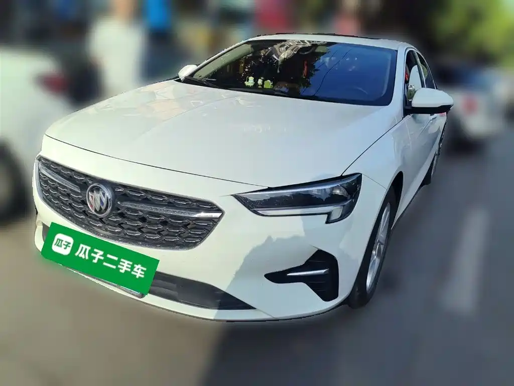 Buick Regal 2020 552T Luxury фото 2