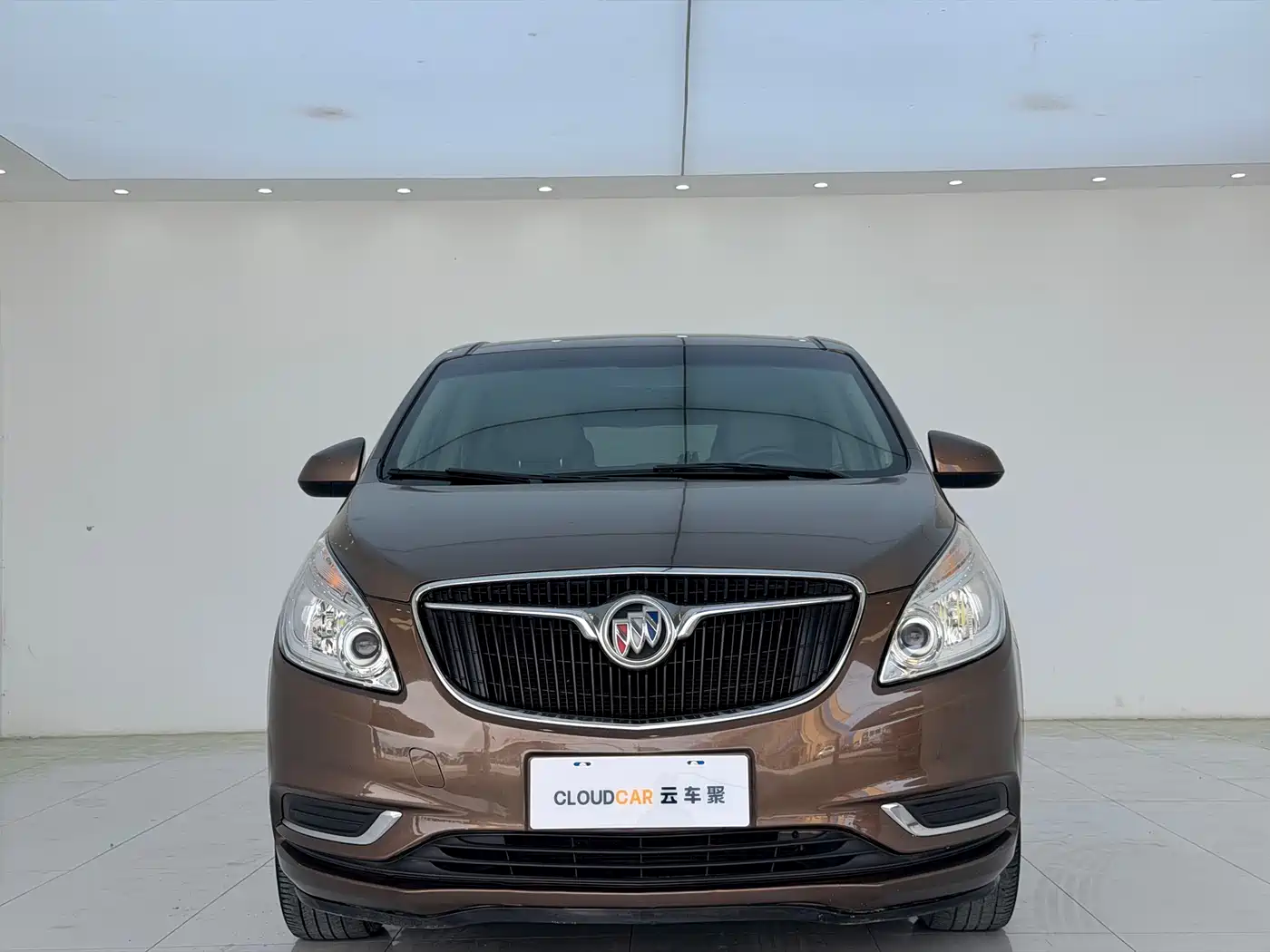 Buick GL8 2018 28T Comfort China VI фото 2