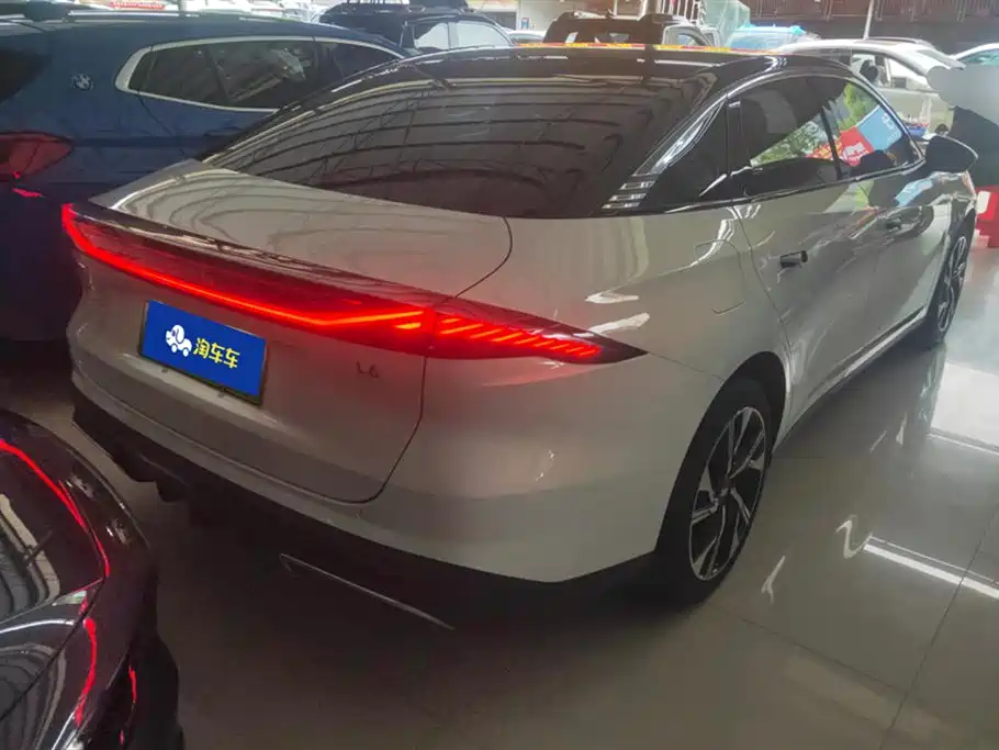 Geely Galaxy Galaxy L6 2023 125km Starship фото 3