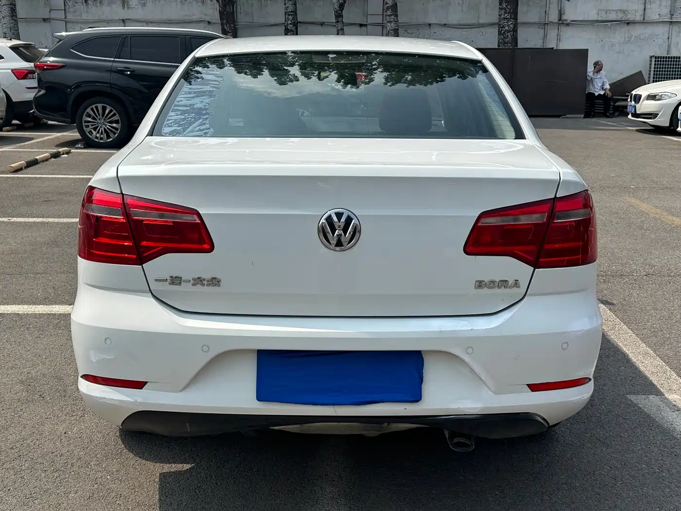 Volkswagen Bora 2013 1.6L Manual Comfort Model фото 4