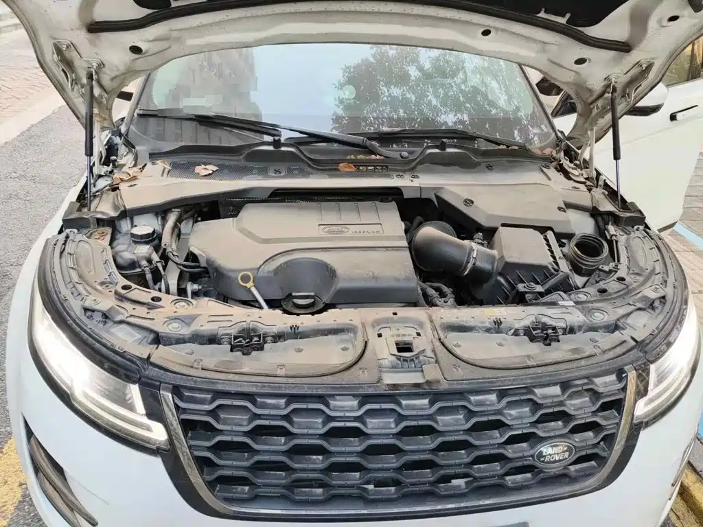 Photo 3 - Land Rover Range Rover Evoque