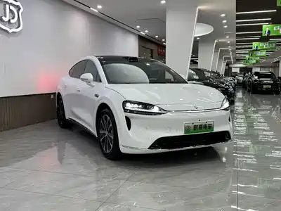 Luxeed R7