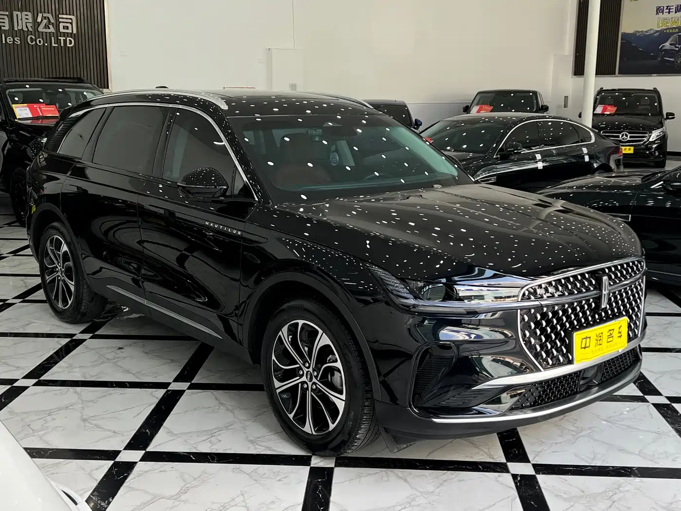 LINCOLN NAVIGATOR