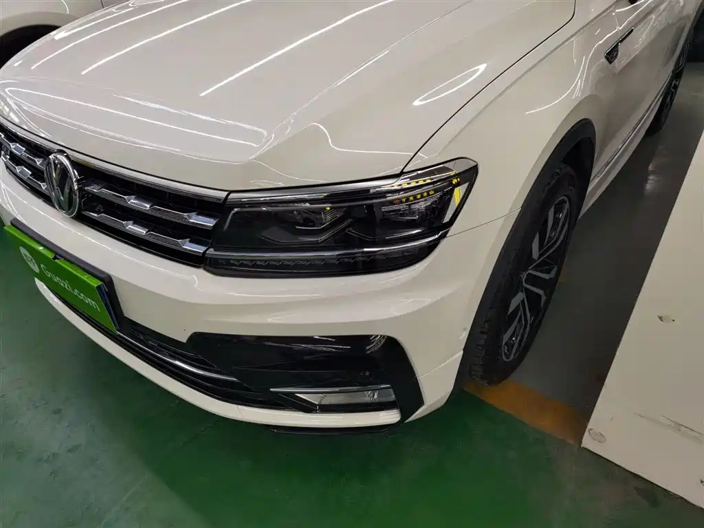 Volkswagen Tiguan L 2019 Facelift 330TSI Auto 2WD R-Line Flagship China VI фото 17