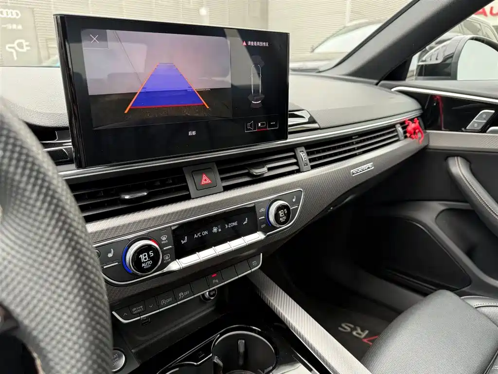 Audi A4L 2024 40 TFSI quattro RS Kit Speed Edition фото 7