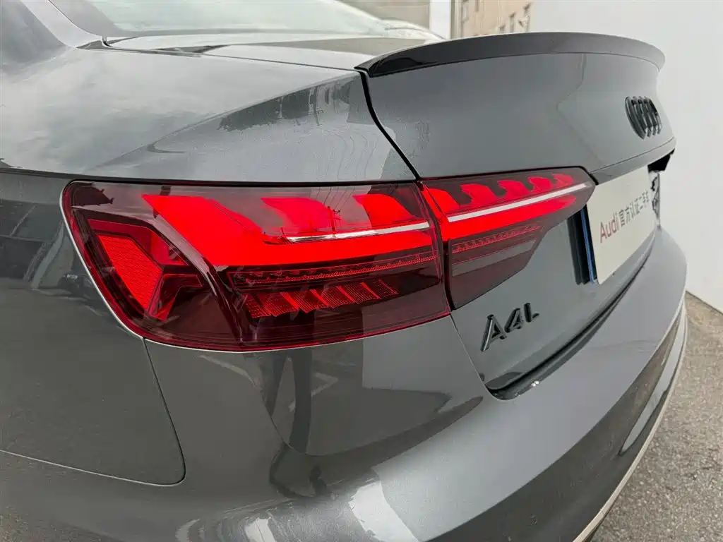 Audi A4L 2024 40 TFSI quattro RS Kit Speed Edition фото 17
