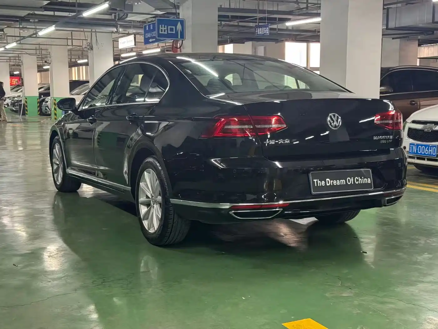 Volkswagen Magotan 2017 330TSI DSG Luxury фото 15