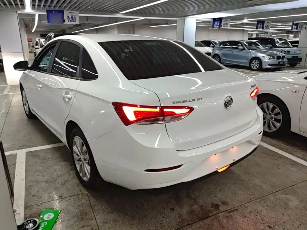 صورة 5 - Buick Excelle