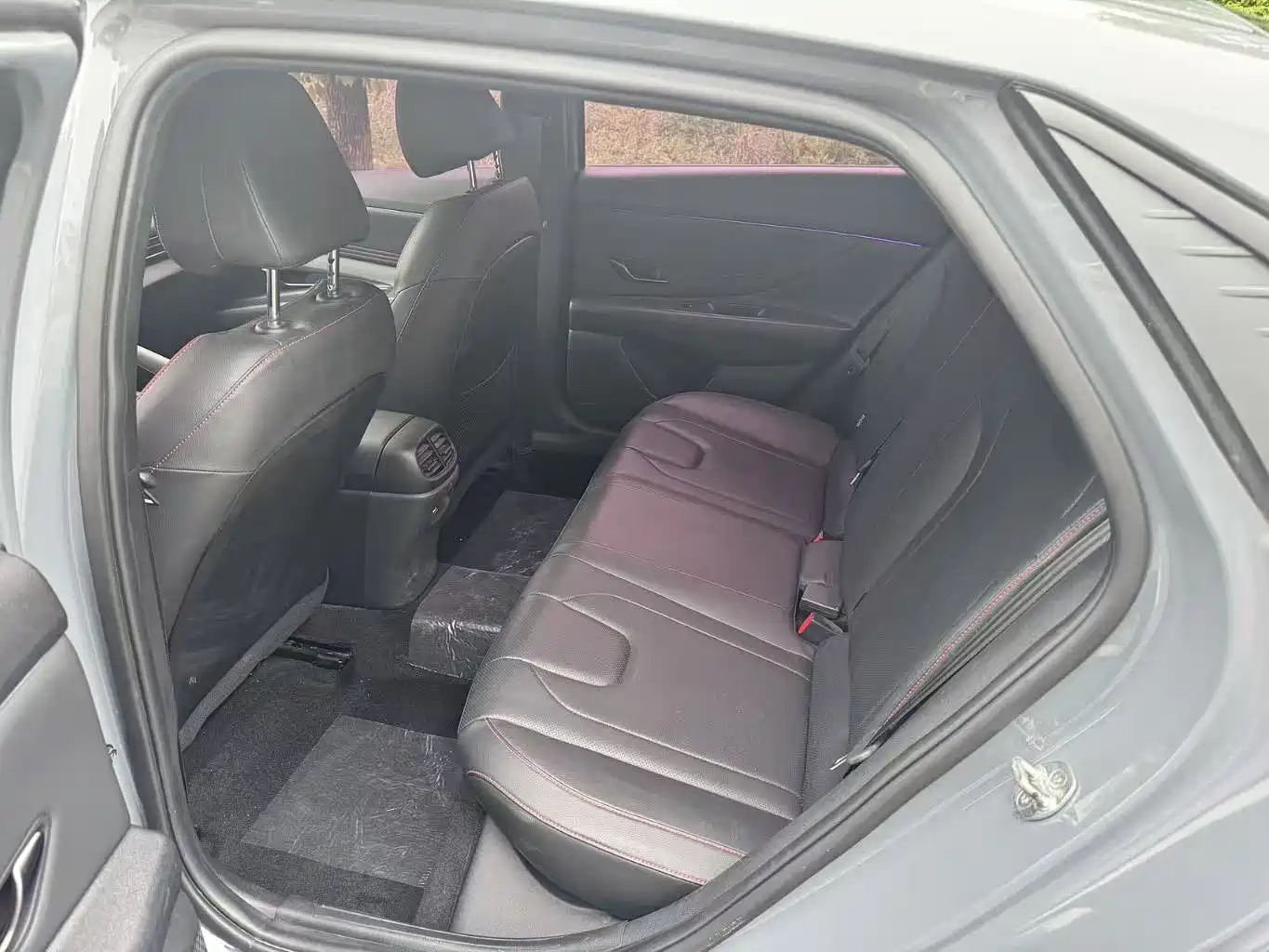 Hyundai Elantra 2022 240TGDi DCT LUX Premium Edition фото 7