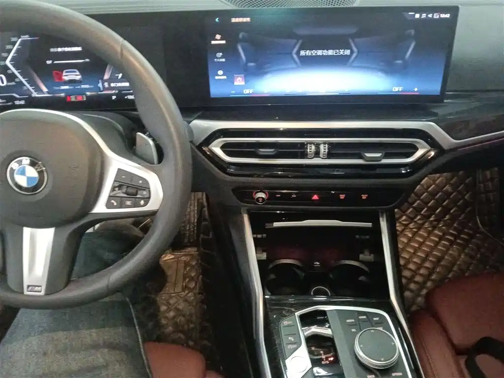 BMW 3 Series 2024 325Li M Sport Package фото 10
