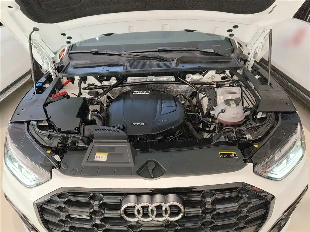 Audi Q5L 2022 Facelift 40T Luxury Dynamic фото 16