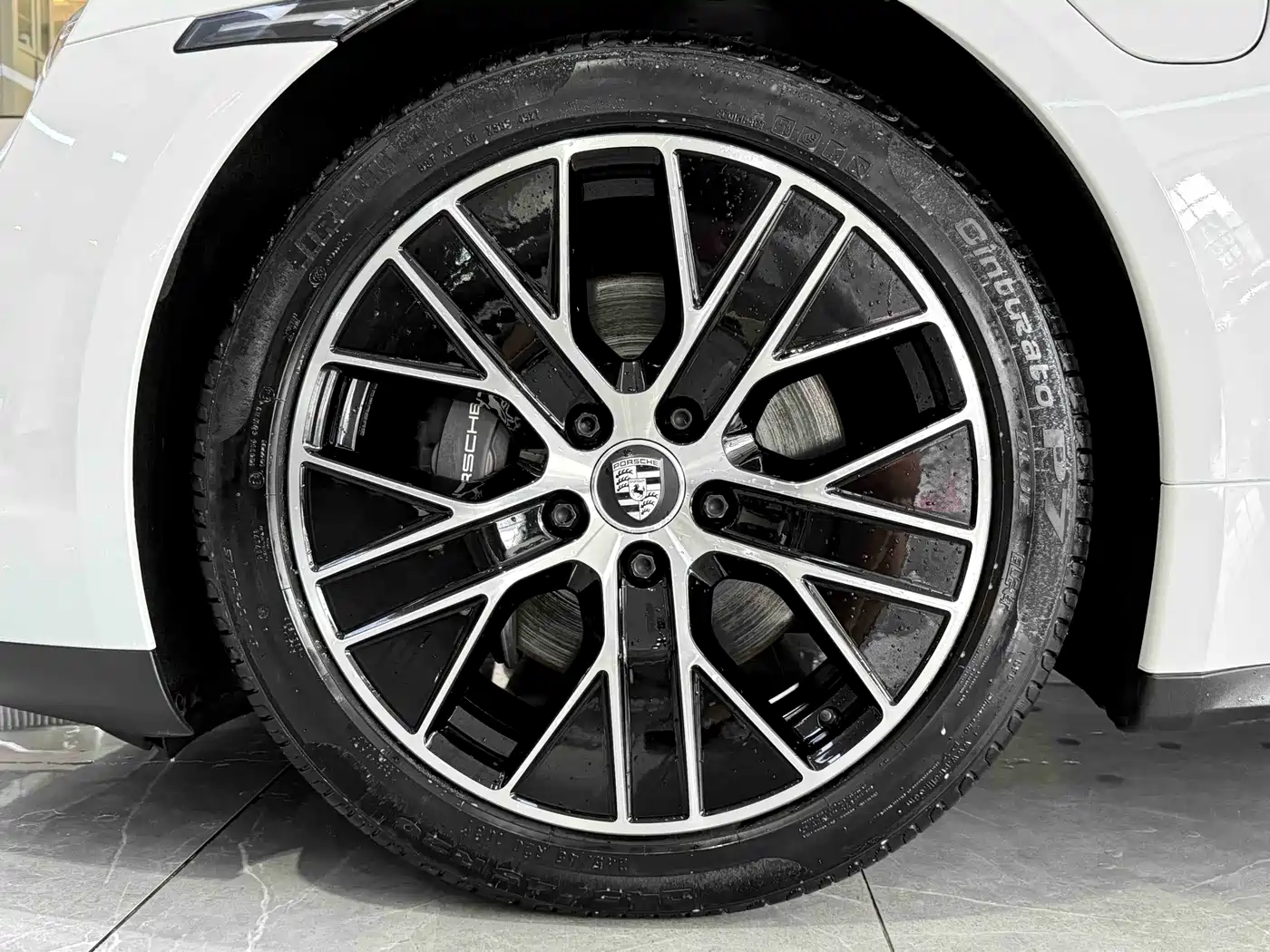 Porsche Taycan 2022 Taycan фото 13