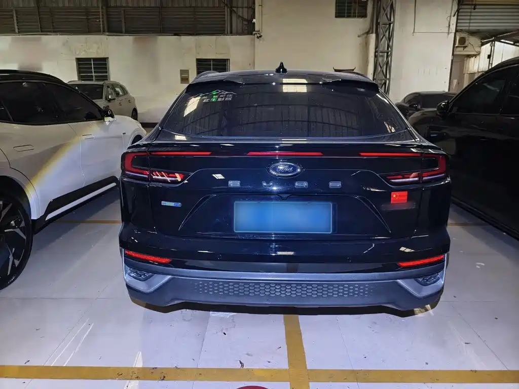 Ford EVOS 2021 2022 EcoBoost 245 Trend Edition
