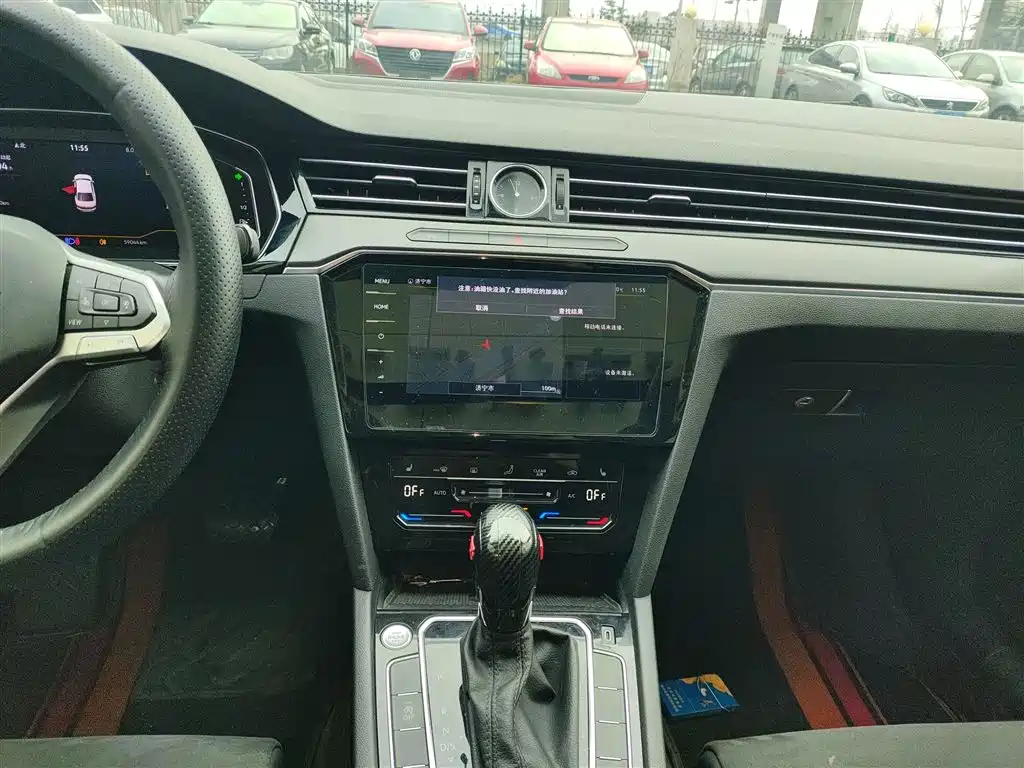 Volkswagen Magotan 2020 330TSI DSG Luxury фото 9