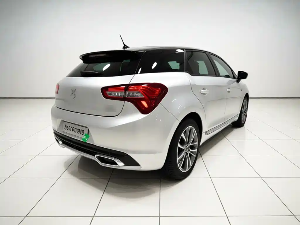 DS 5 2015 2014 1.6T Luxury THP160