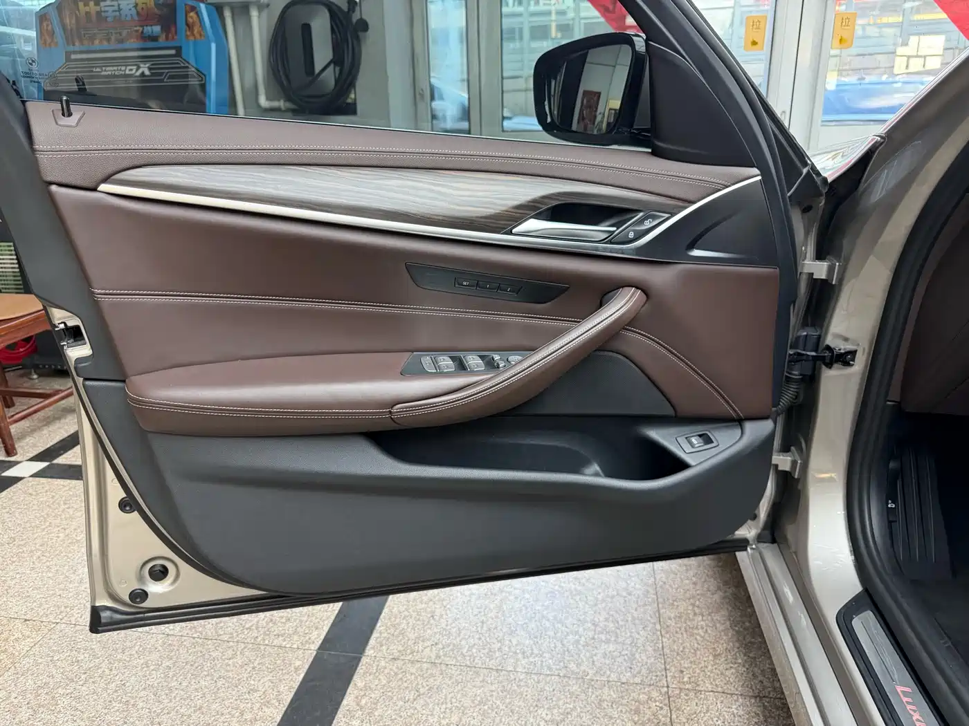 BMW 5 Series 2020 530Li xDrive Luxury Package фото 11