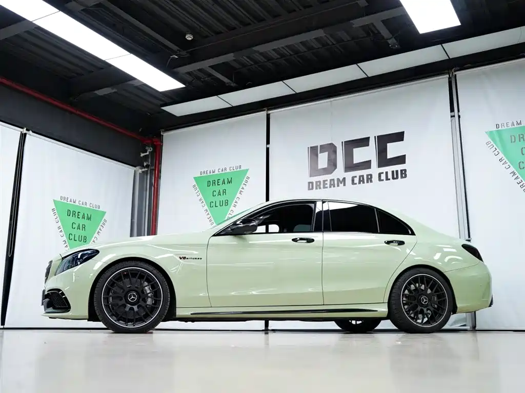 Mercedes-Benz C-Class AMG 2017 AMG C 63 фото 20