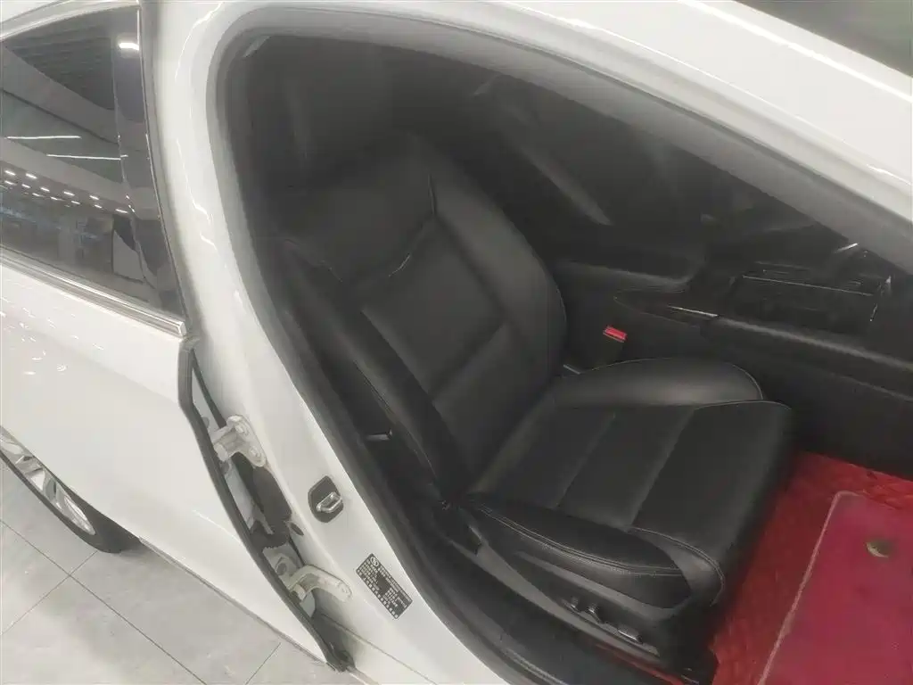 Cadillac XTS 2018 28T Elite фото 25