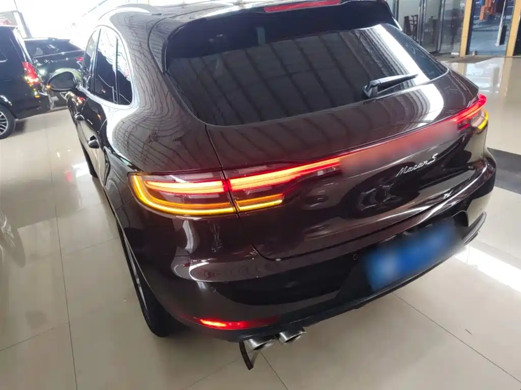 Porsche Macan 2018 Macan 2.0T фото 5