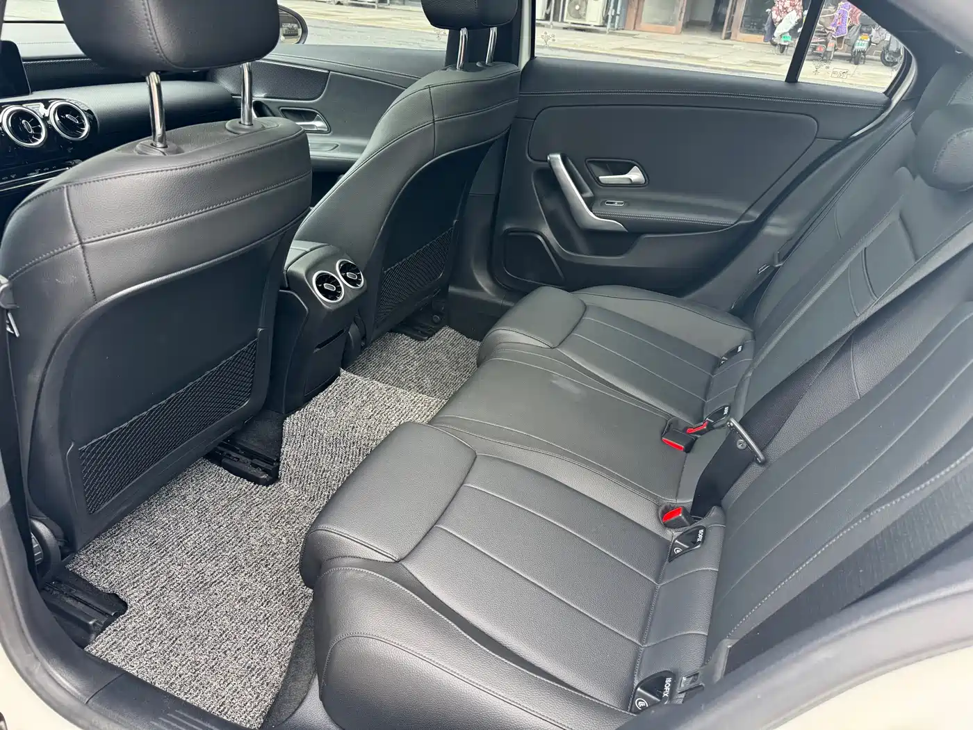Mercedes-Benz A-Class 2020 Facelift A 200 L Sport Sedan Fashion фото 8