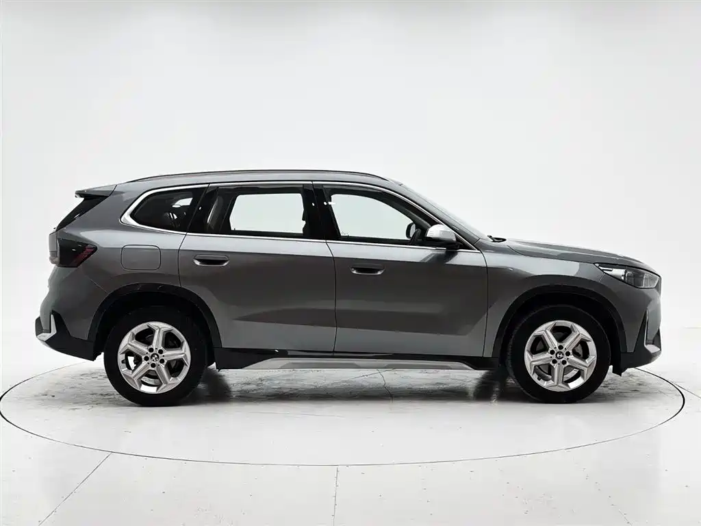 BMW X1 2023 sDrive20Li X Design Package фото 9