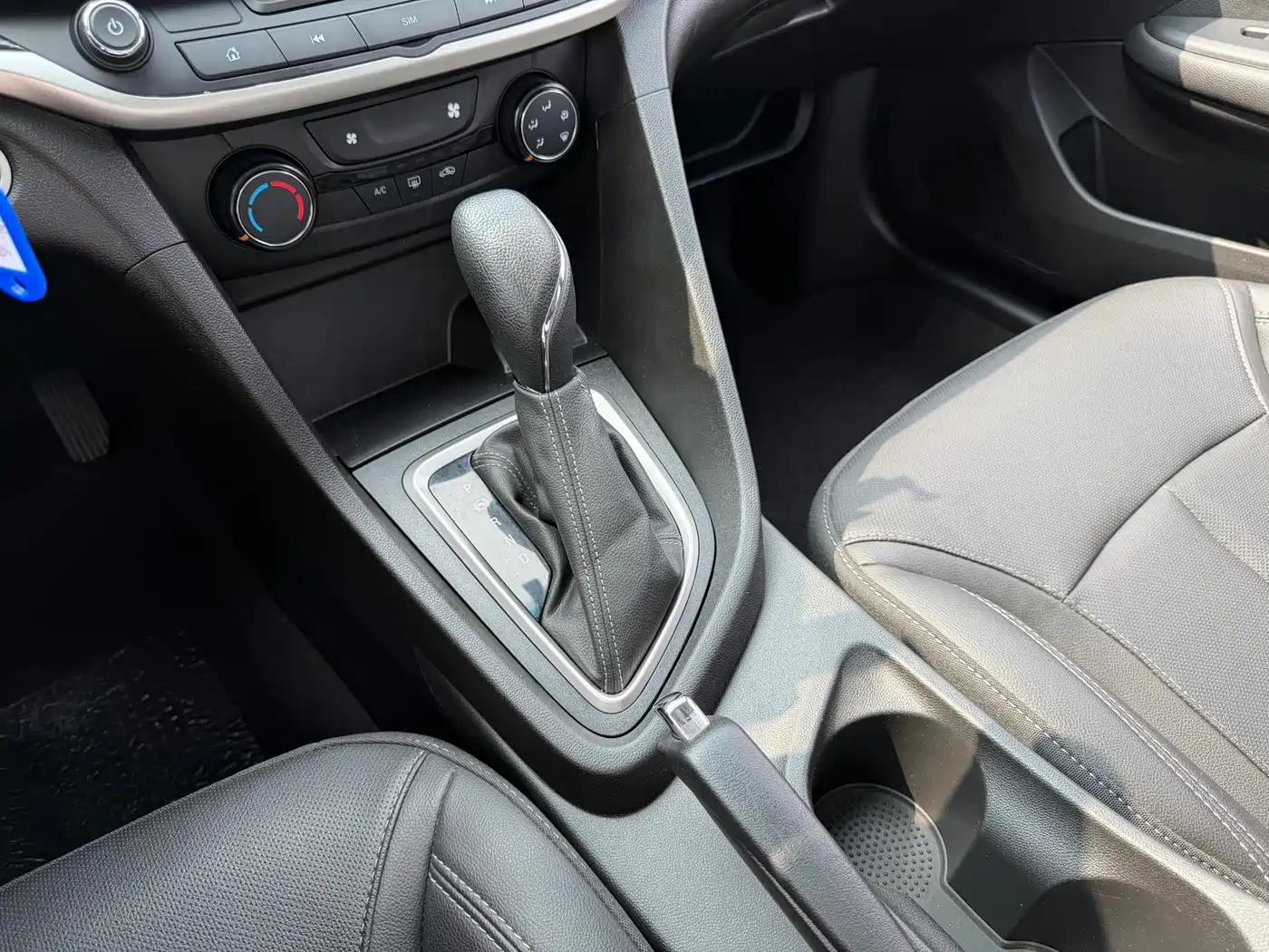 Buick Excelle 2021 Facelift 1.3T Auto Mild Hybrid Elite фото 20