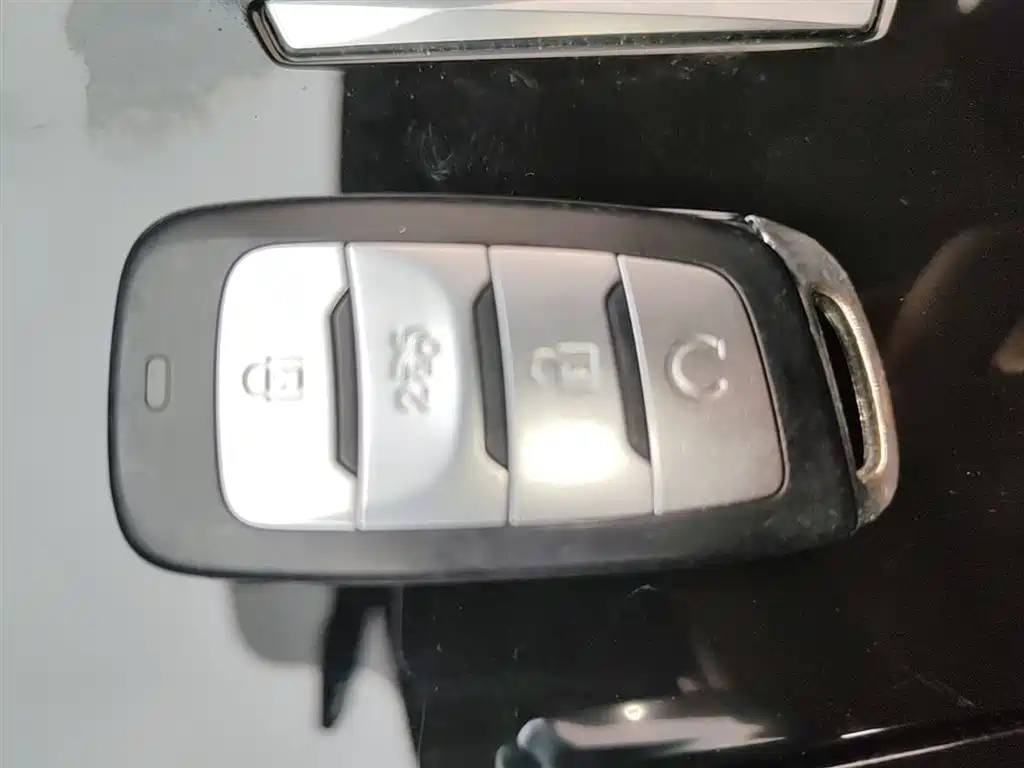 Changan CS85 COUPE 2019 2019 Model 1.5T DCT Premium Edition China VI