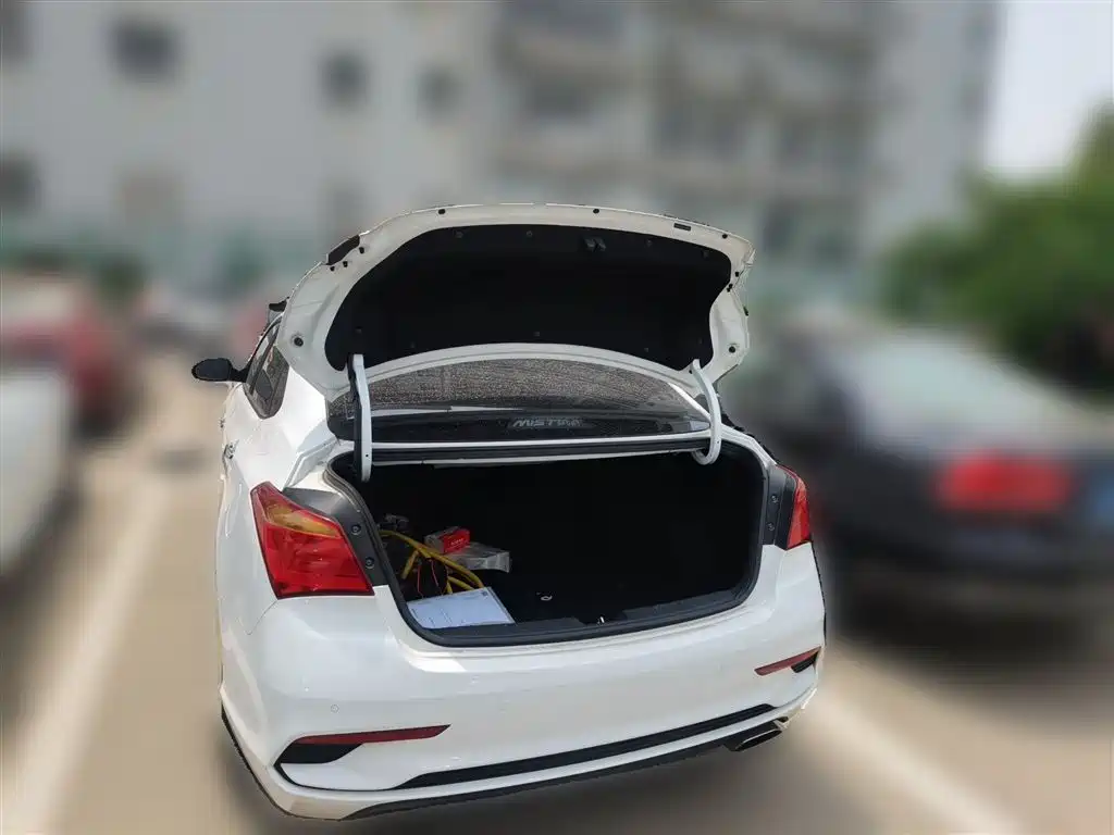 Hyundai Mistra 2017 1.6T Automatic Smart GLS (China V) фото 10