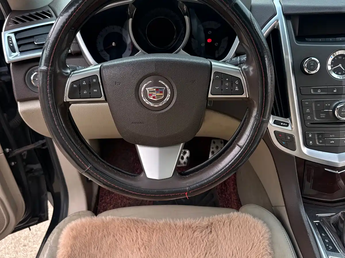 Cadillac SRX 2011 Model 3.0L Luxury фото 10