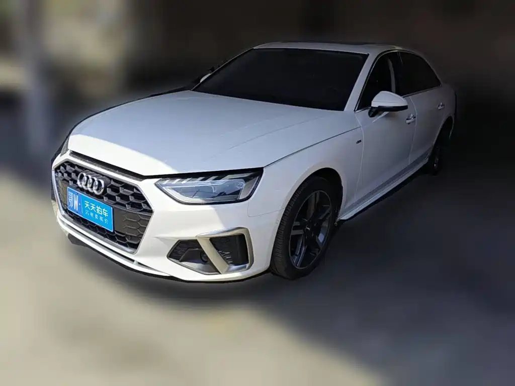 Audi Audi A4L 2022 40 TFSI Luxury Dynamic