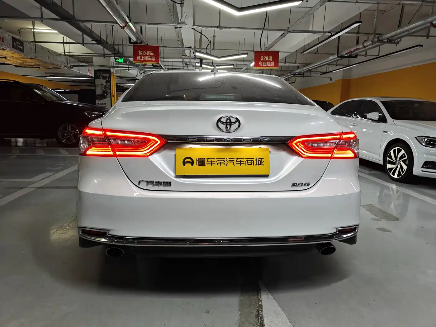 TOYOTA CAMRY