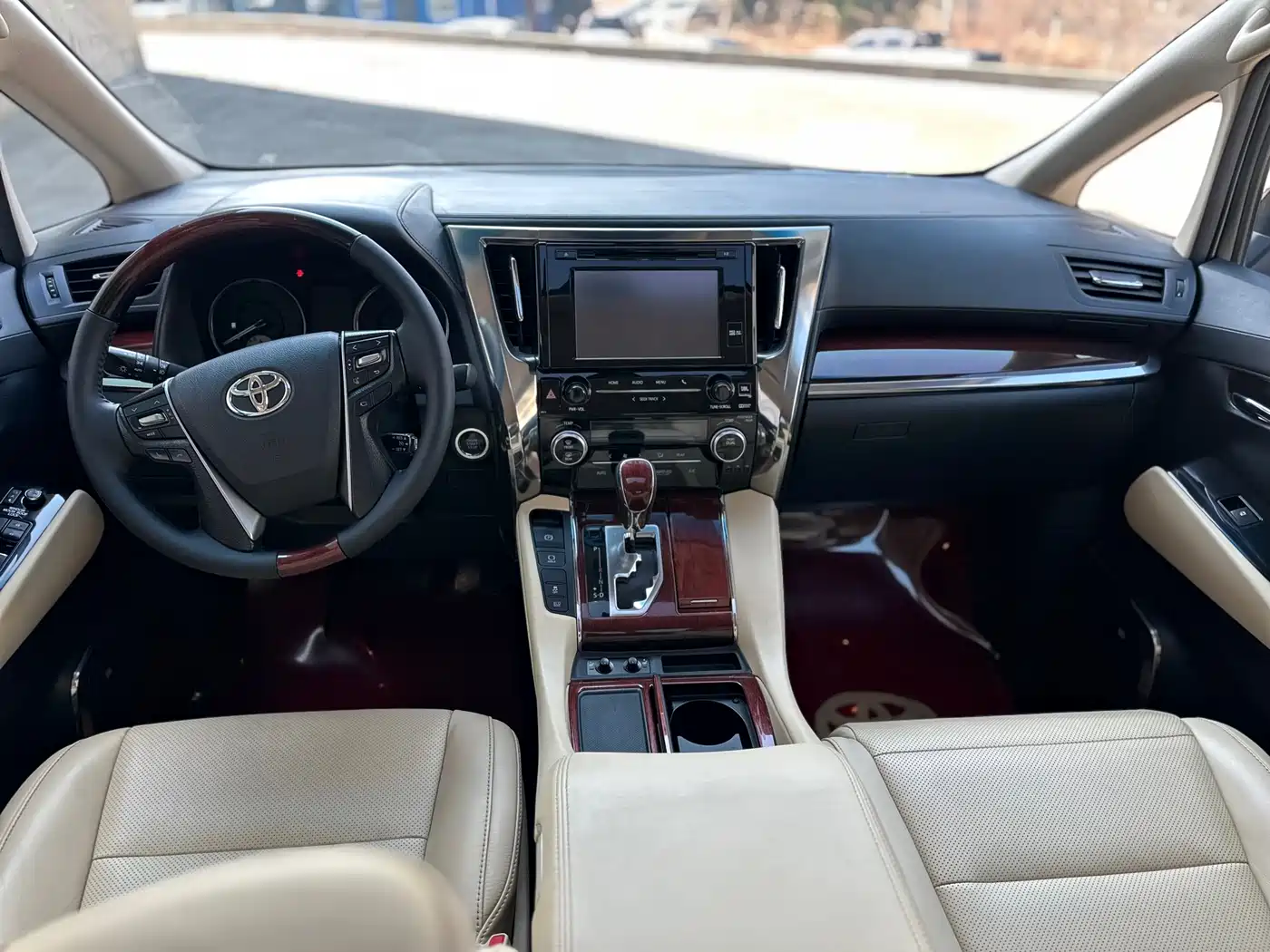 Toyota Alphard 2015 3.5L Luxury Edition фото 11