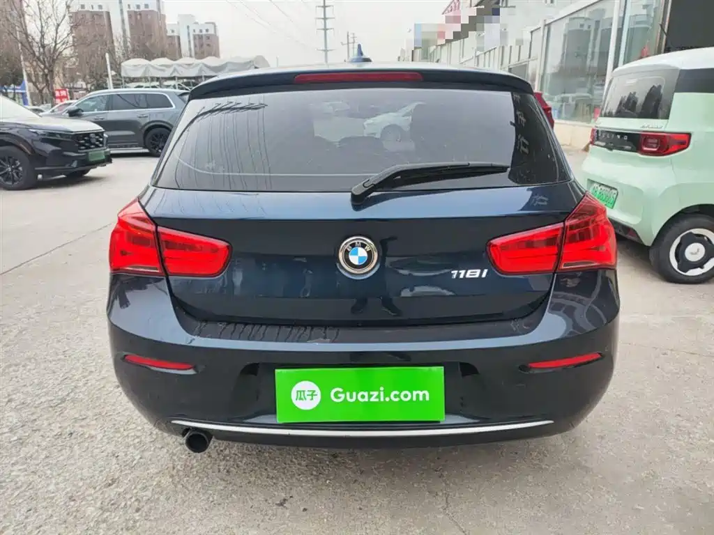 BMW 1 Series (Import) 2015 118i Urban Design Package фото 4