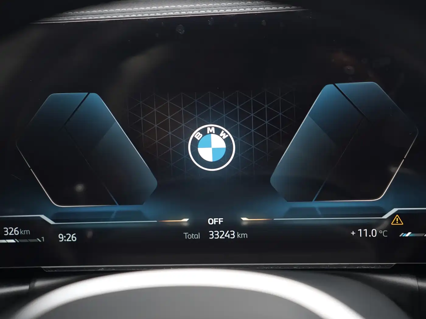 BMW 3 Series 2024 325Li M Sport Shadowline Package фото 19