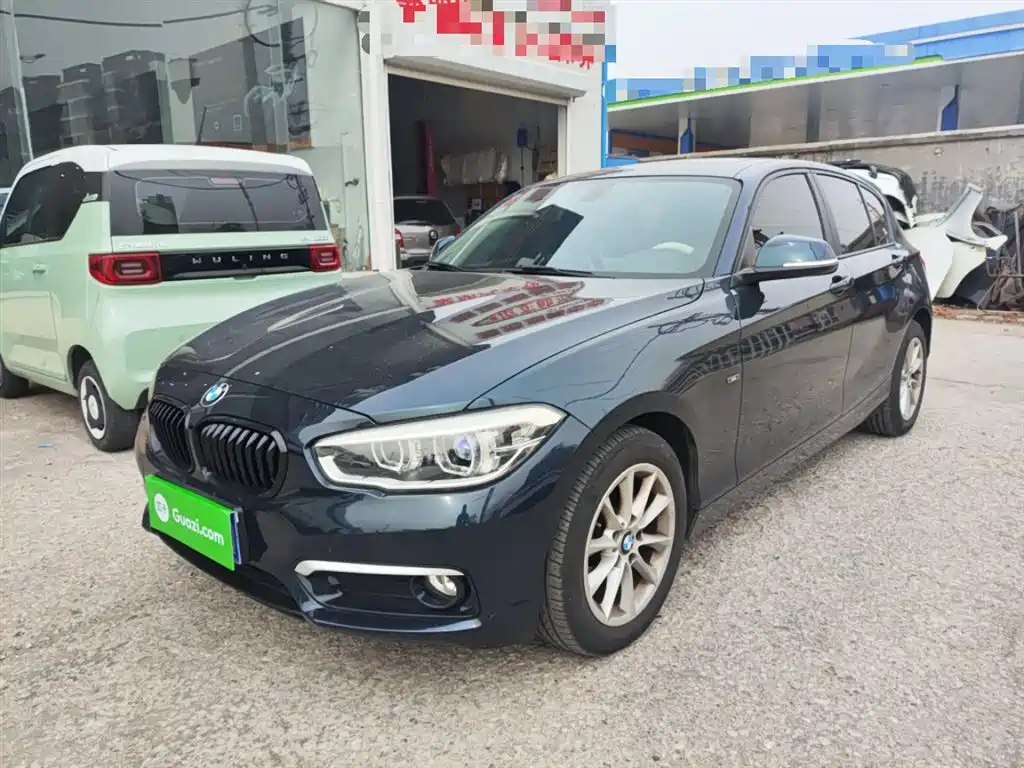 BMW 1 Series (Import) 2015 118i Urban Design Package фото 2