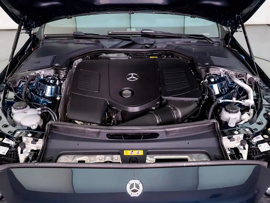 Mercedes-Benz C-Class 2025 C 260 L Night Sport Edition фото 8