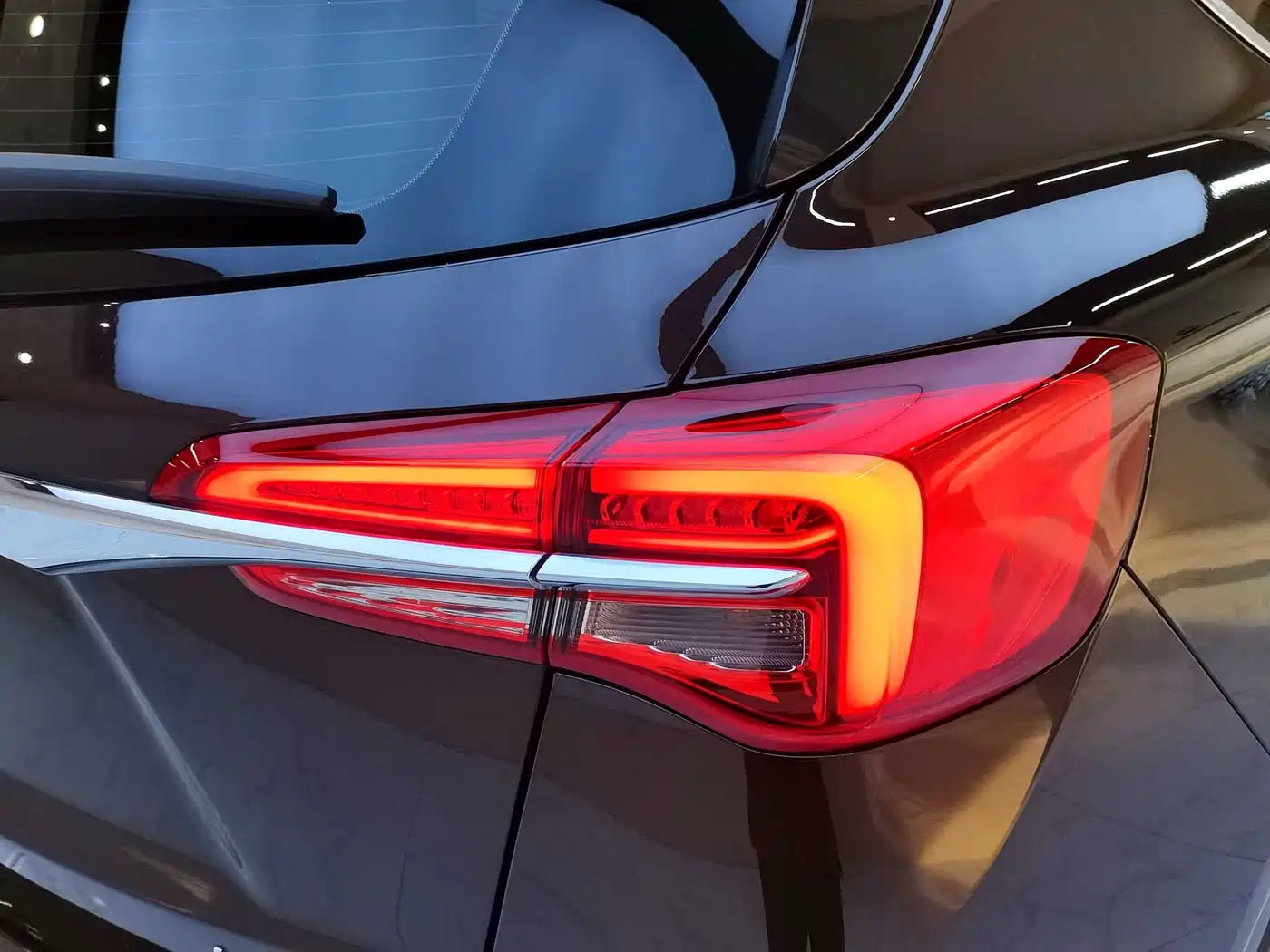 Buick Envision Plus 2020 20T FWD Luxury фото 22