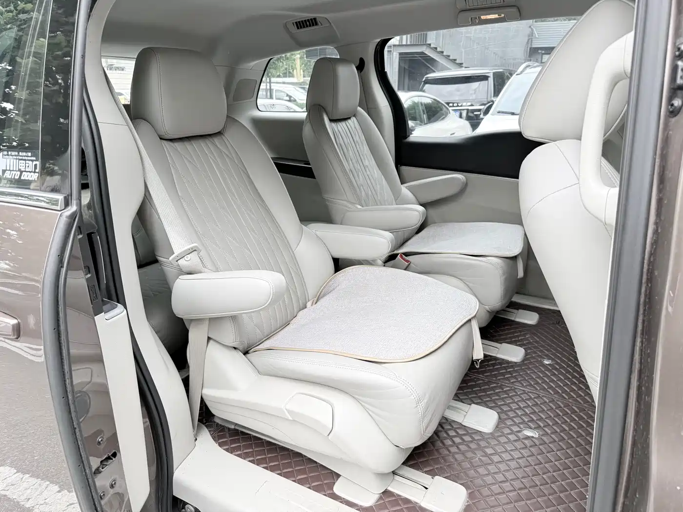 Buick GL8 2021 Land Business Class 652T Luxury фото 20