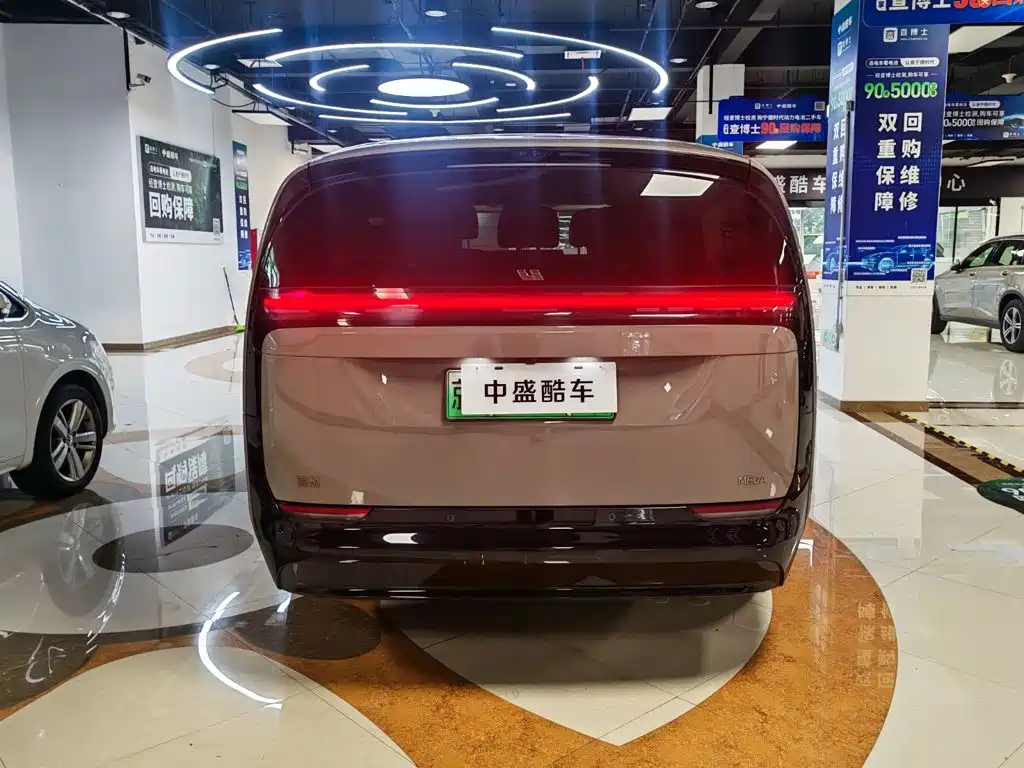 Li Auto MEGA 2024 2024 Ultra