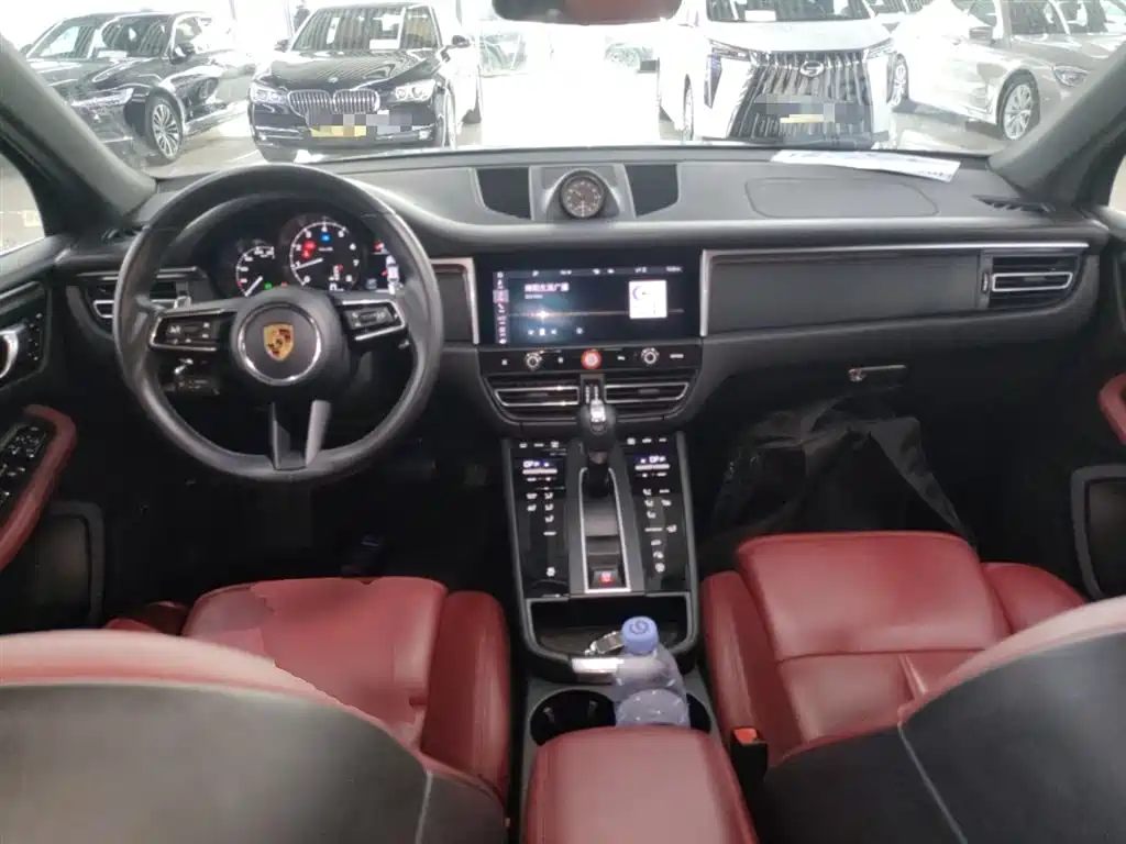 Porsche Macan 2022 Macan 2.0T фото 10