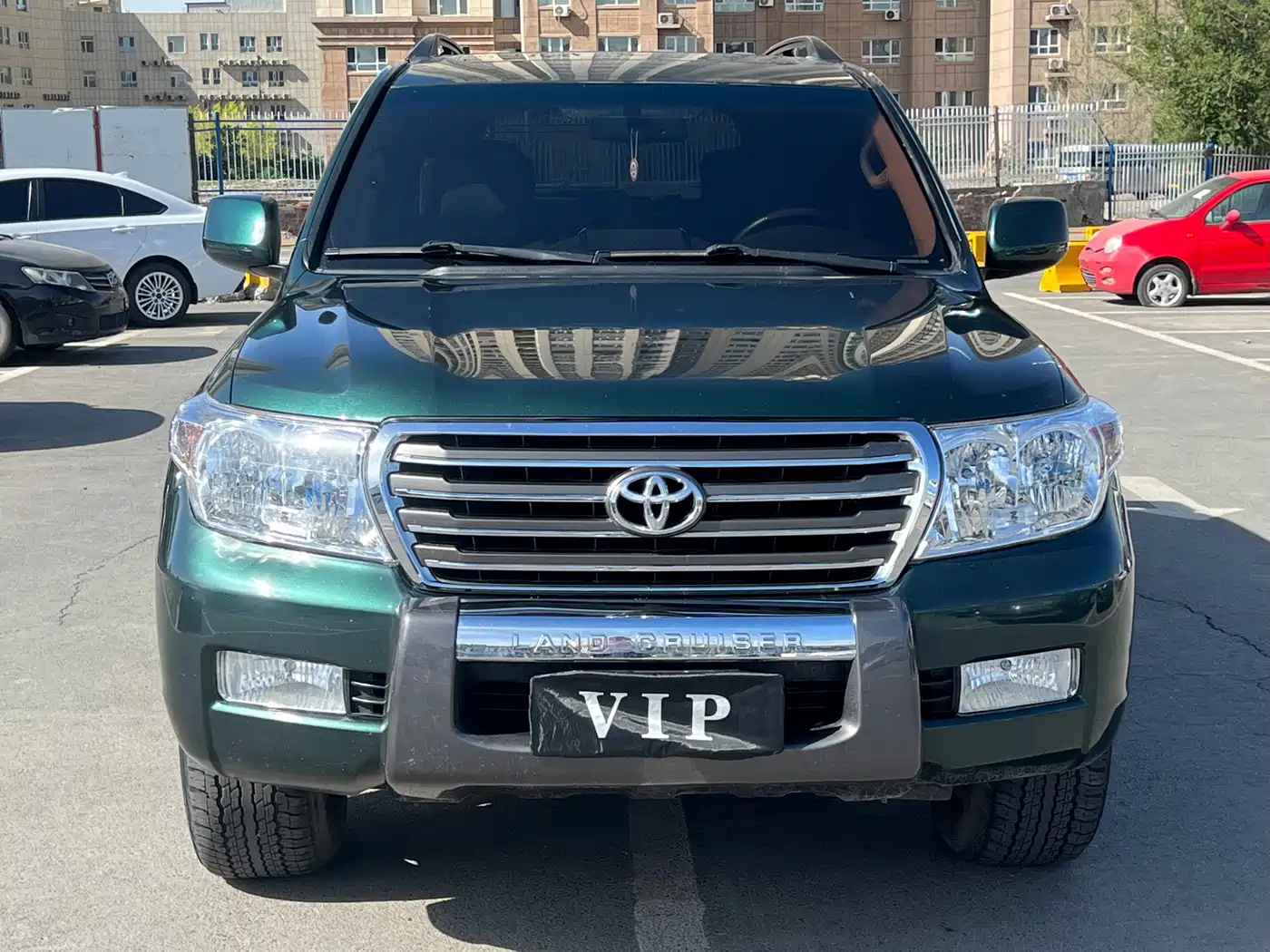 Toyota Land Cruiser 2010 Model 4.0L Automatic VX фото 2