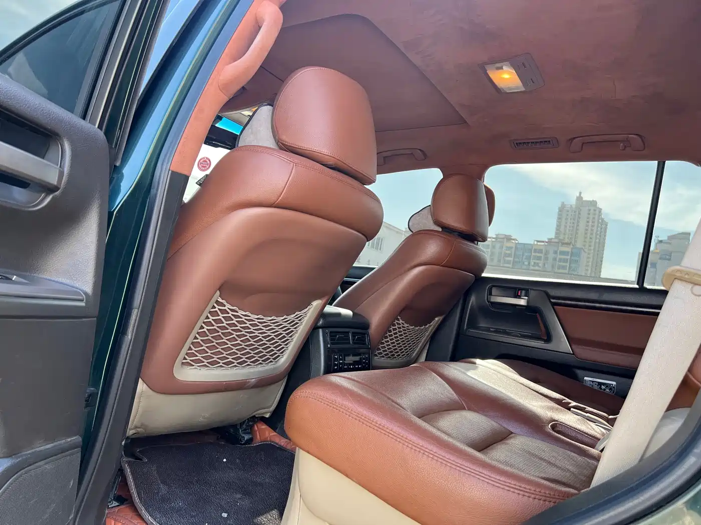 Toyota Land Cruiser 2010 Model 4.0L Automatic VX фото 5