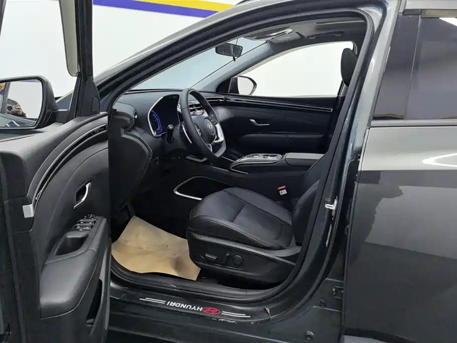 Hyundai Tucson 2023 Tucson L 1.5T Automatic 2WD GLX Elite Edition фото 9