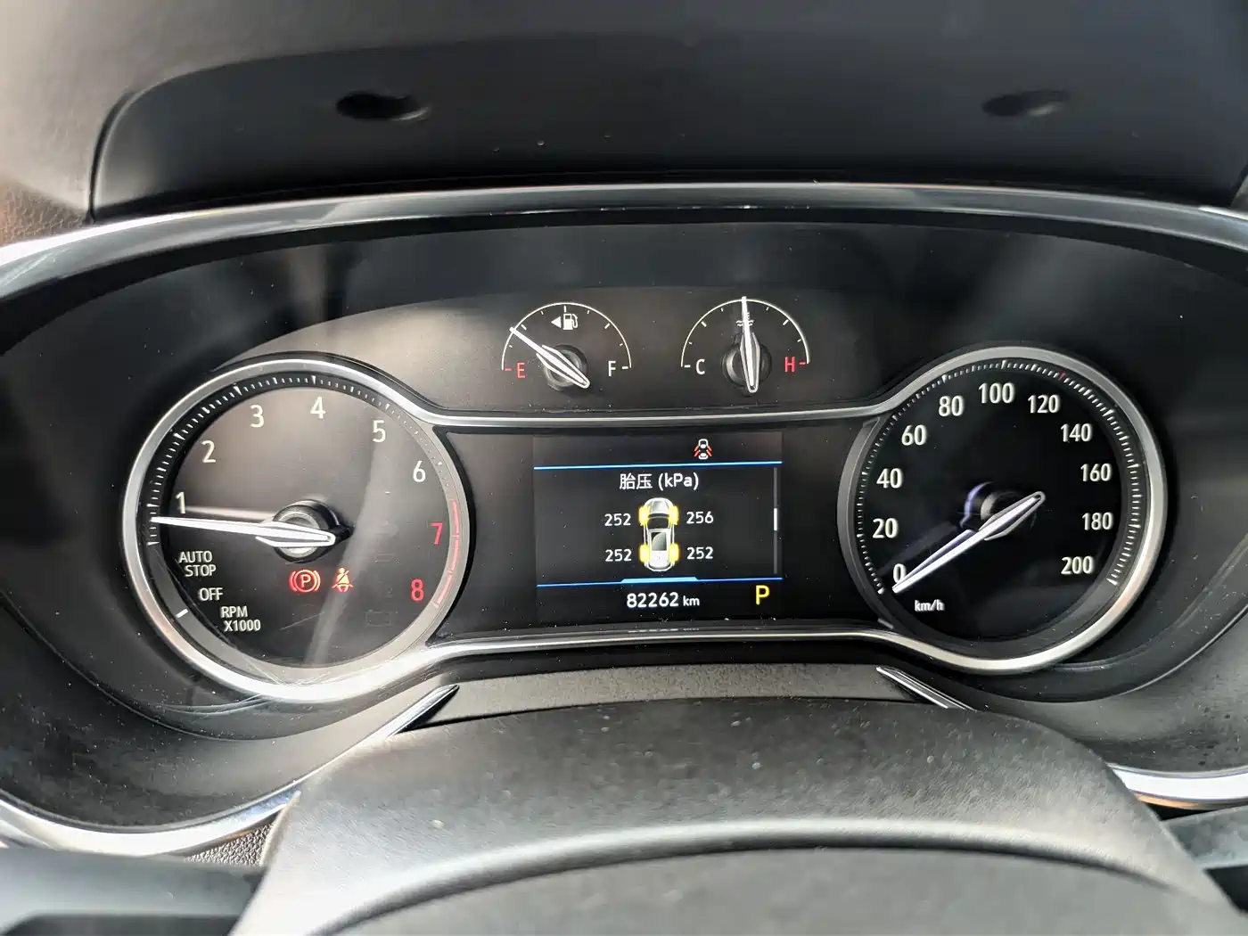 Buick Encore 2020 20T CVT Luxury Edition фото 12