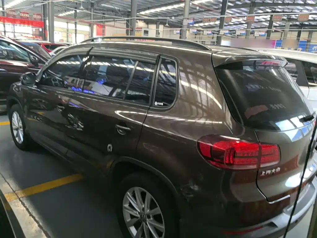 Volkswagen Tiguan 2016 280TSI Automatic 2WD Silk Road Comfort фото 5