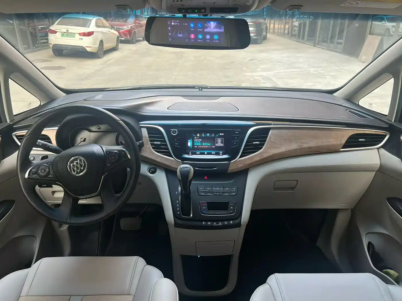 Buick GL8 2017 ES 28T Comfort Type China V фото 4