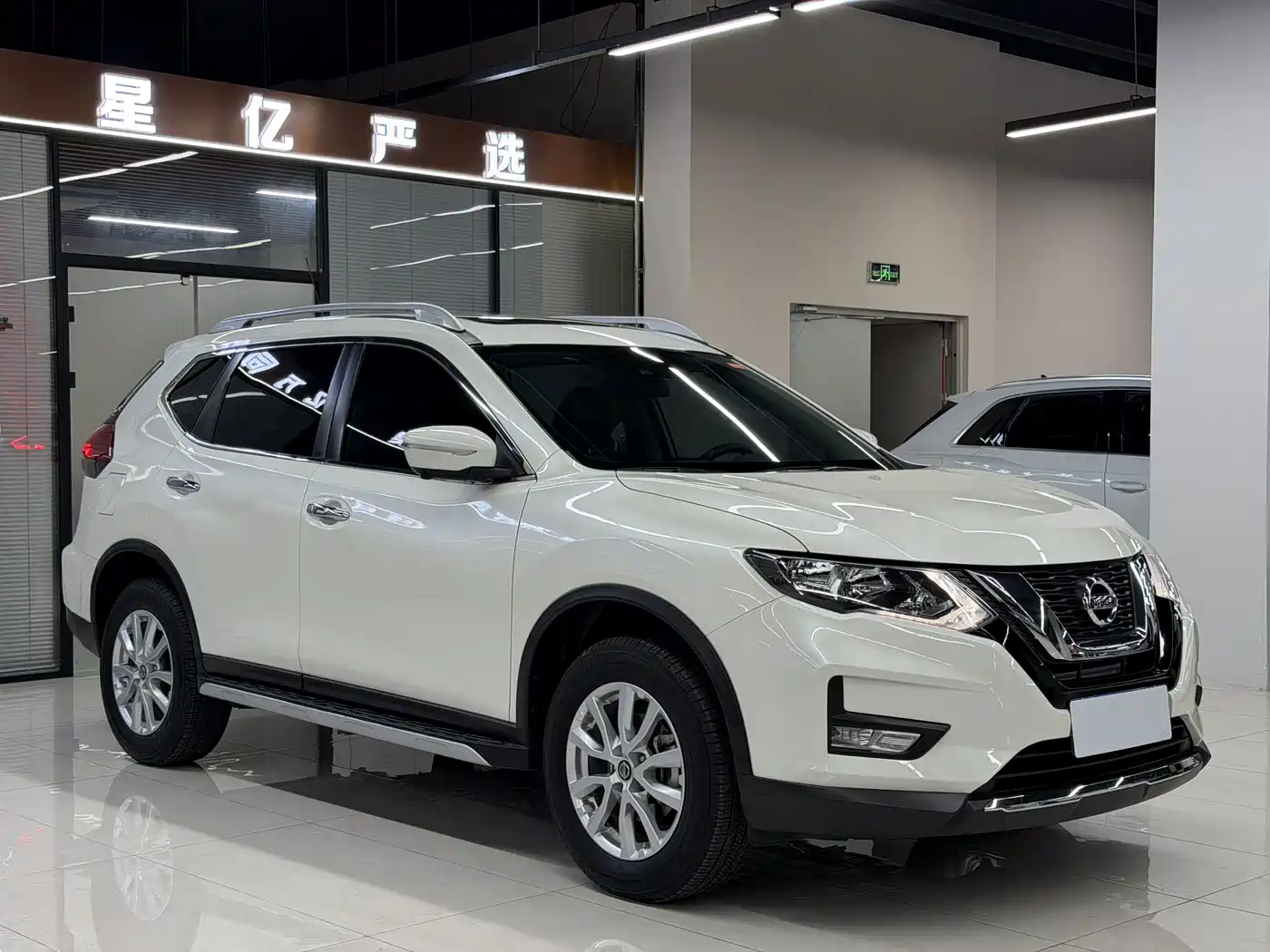 Nissan X-Trail, миниатюра 3