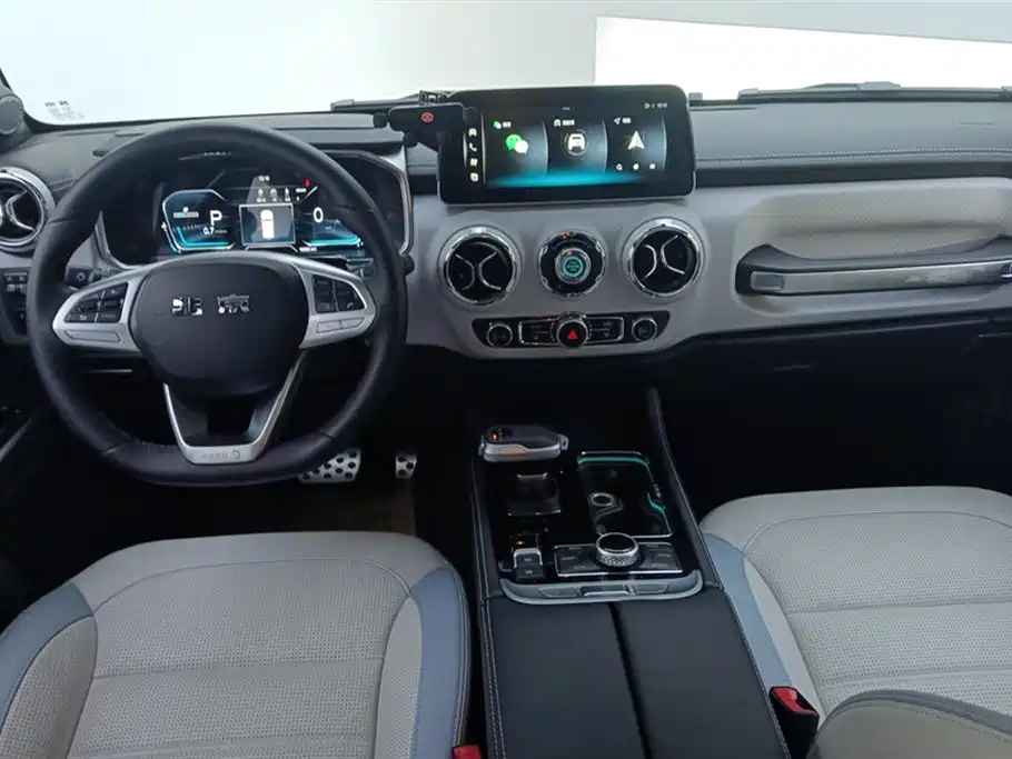 BAIC ORV Beijing Offroad BJ40 2023 2.0D Automatic 4WD Blade Hero Edition Knight Type фото 12