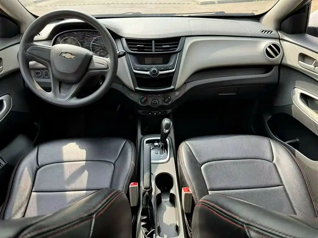 Chevrolet Sail 2015 Sail 3 1.3L AMT Ideal Edition фото 10