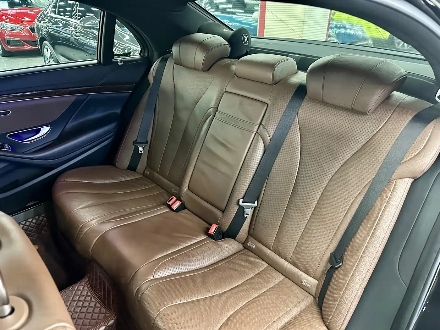 Mercedes-Benz S-Class 2016 S 320 L Business Edition фото 11